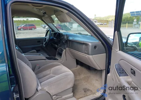 2005 Chevrolet Suburban 1500 Ls из США, поврежденный, VIN 3GNFK16Z05G160857